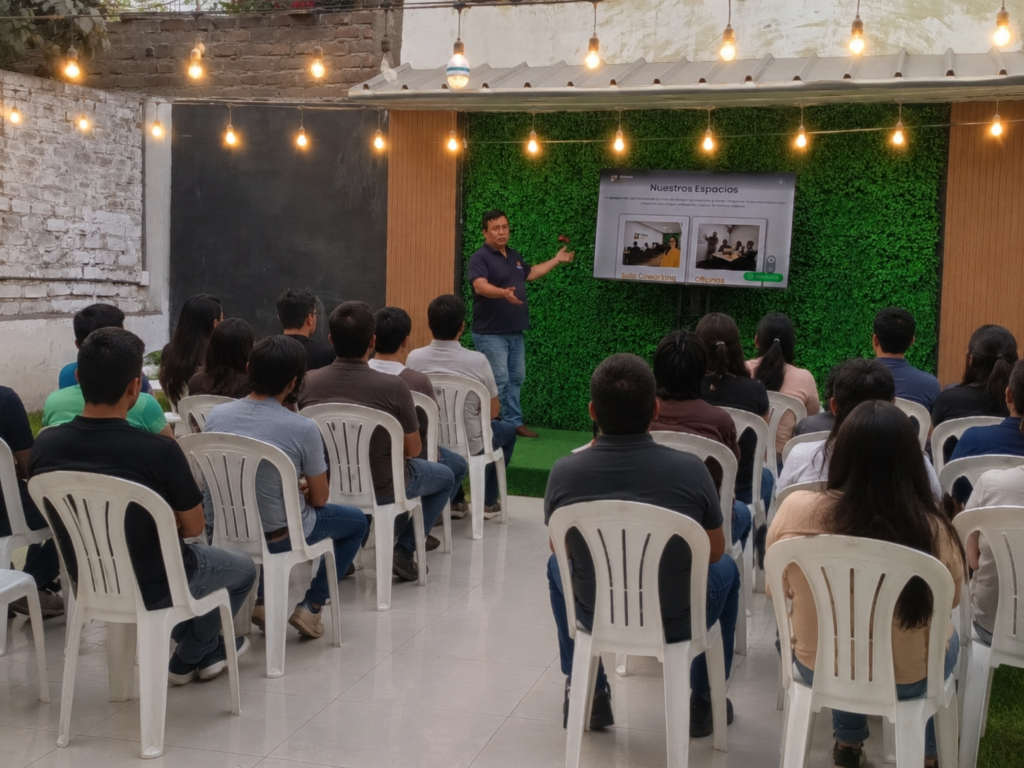Flex Conference | Espacio para Conferencias en Ate